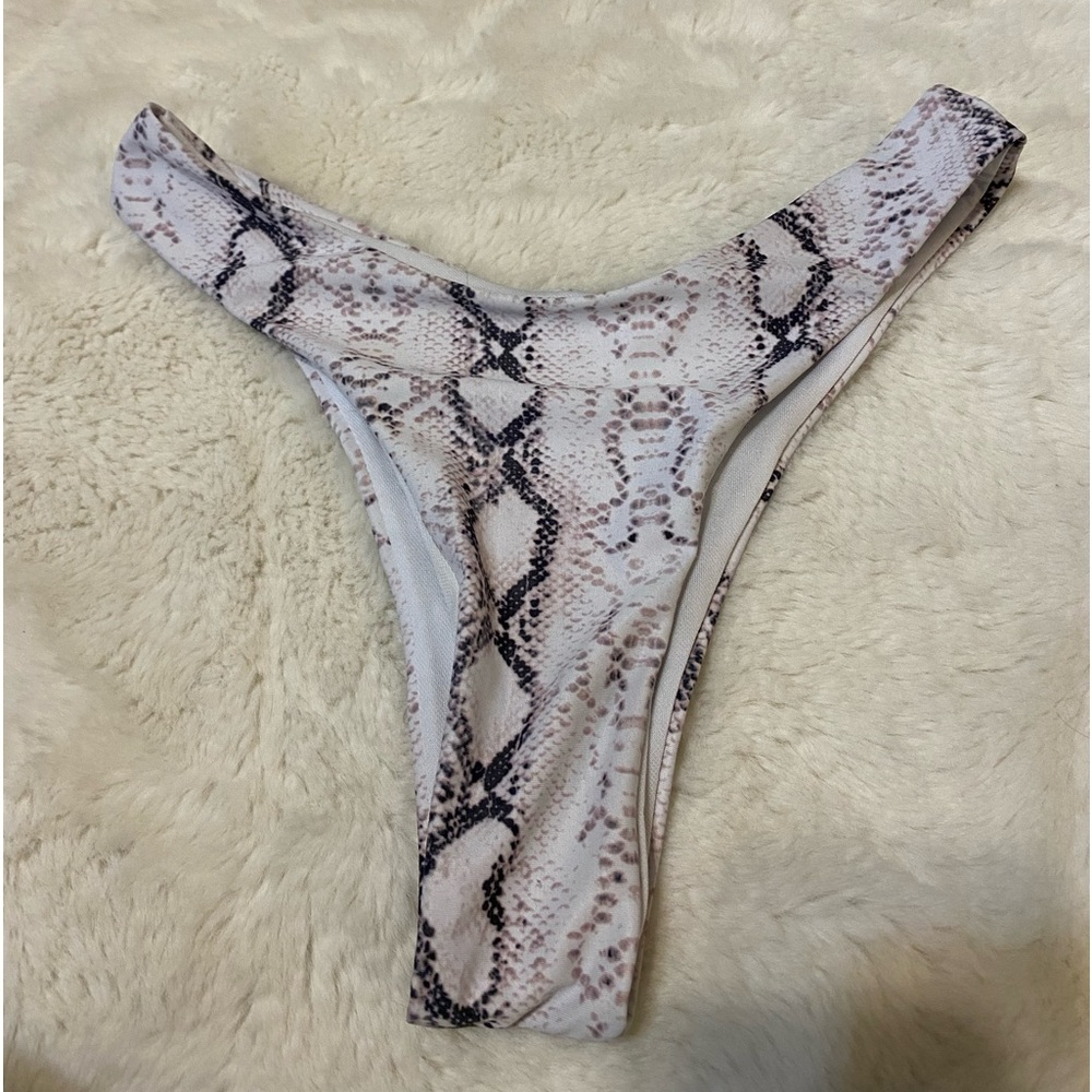 Bikkini bottom combo